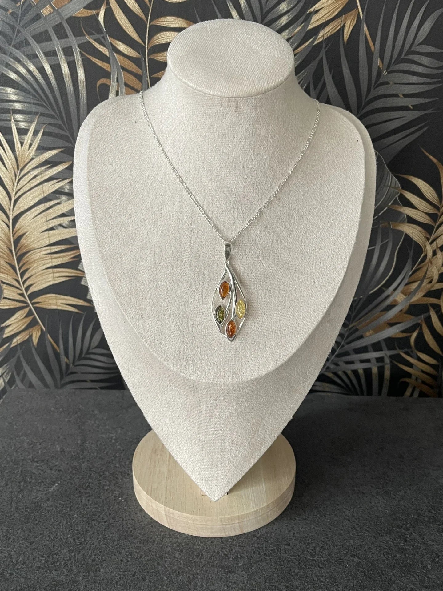 Pendentif Ambre - Feuille