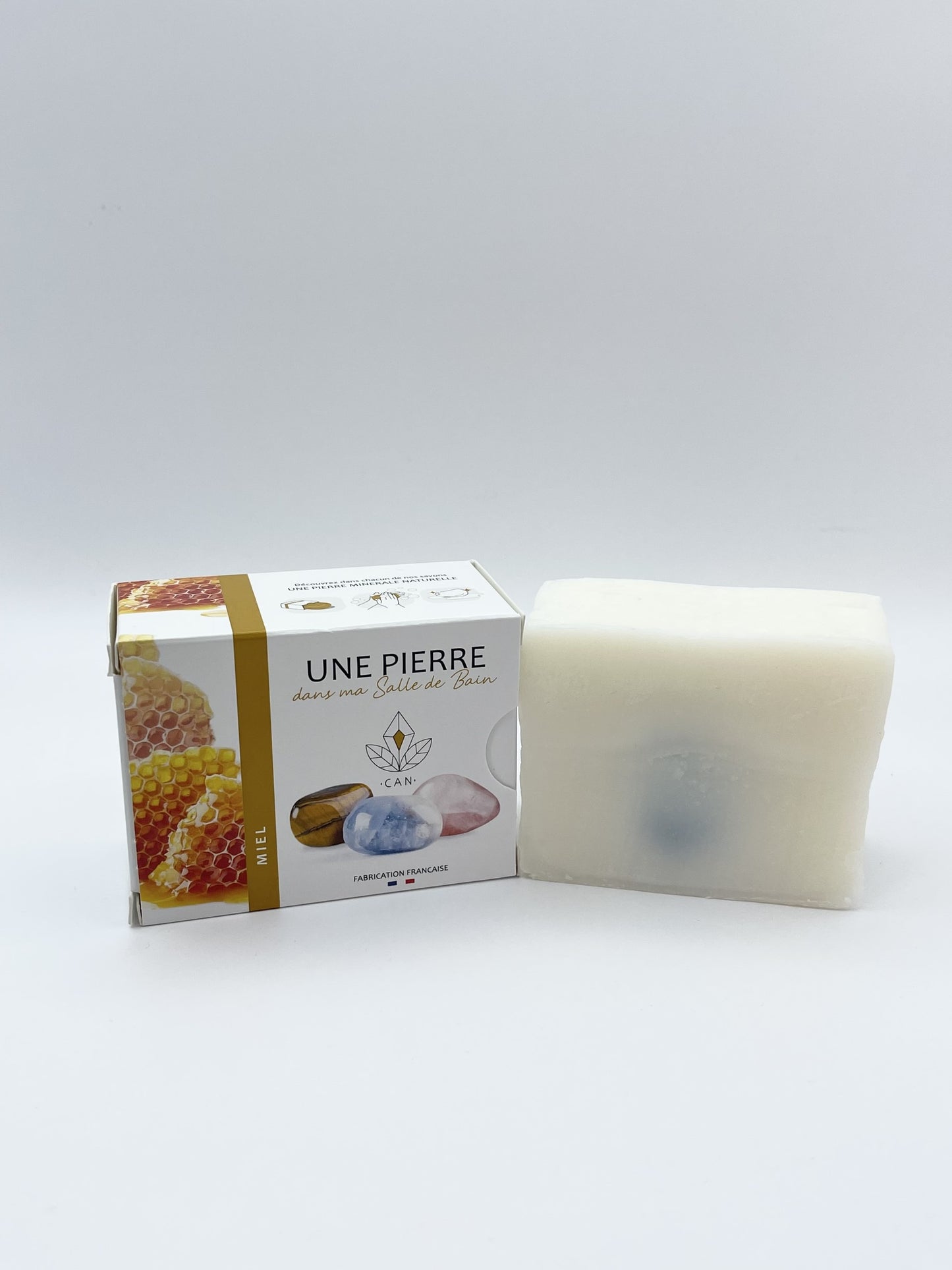 Savon "Pierre surprise"